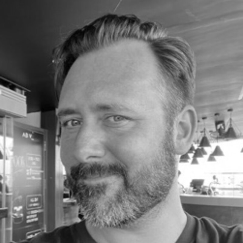 Simon Collins